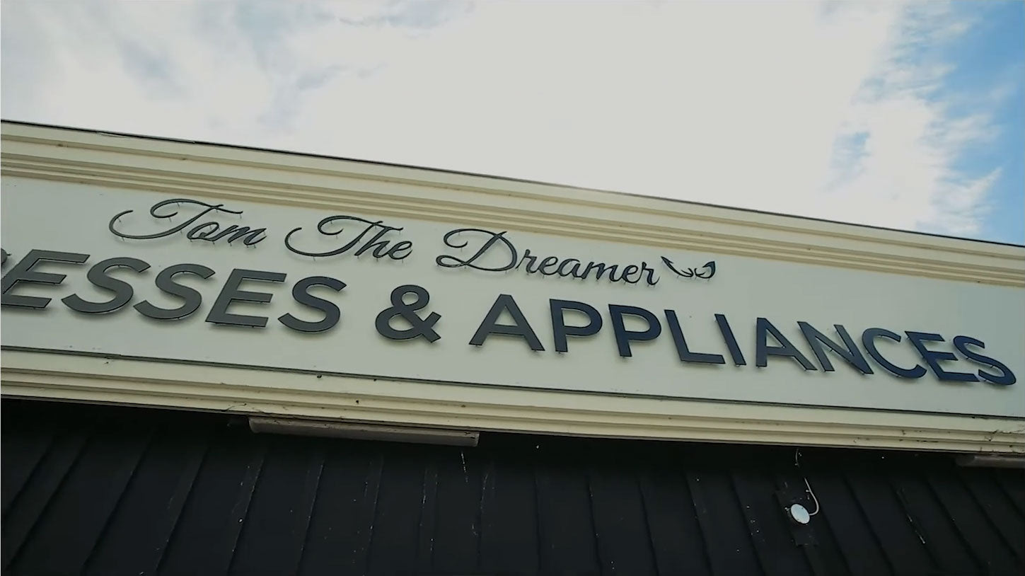Load video: Tom The Dreamer Mattresses &amp; Appliances store video tour